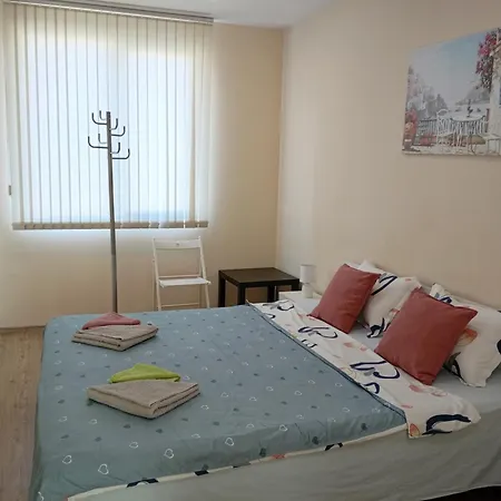Grand Apartment