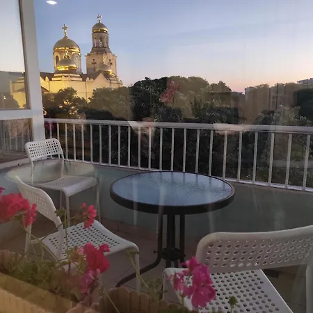 Apartament Grand *